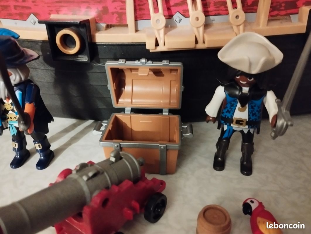 Playmobil bateau pirate (image 4)