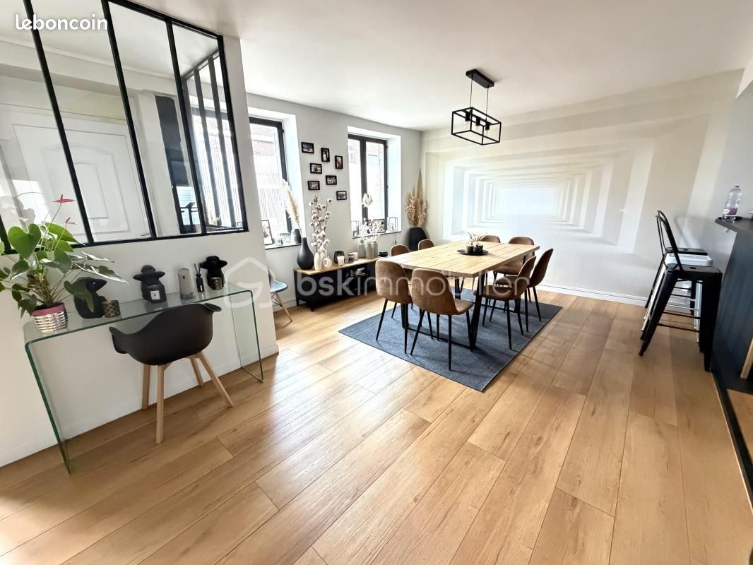 Maison 6 pièces 187 m² · à Marquette-lez-Lille · 187 m² · 460 000 €