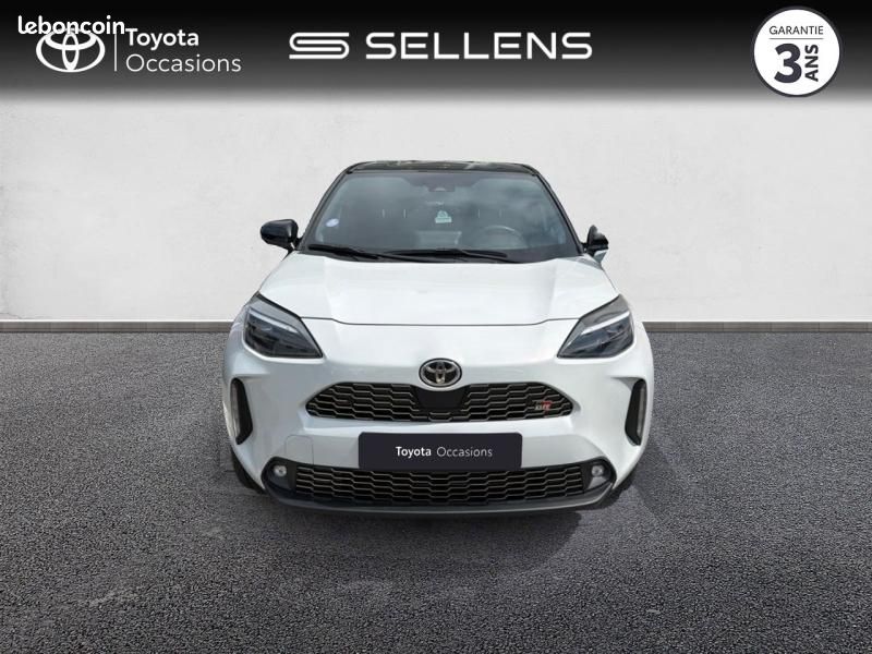 Toyota Yaris Cross 116h GR Sport MY22 (image 5)