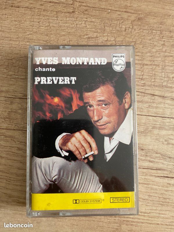 Cassette audio Yves Montand/ Prevert (image 1)