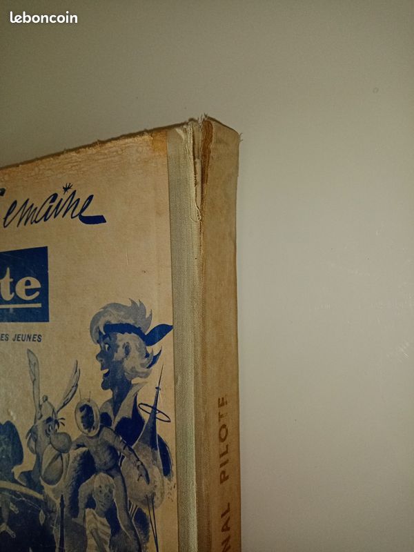 LOT DE 13 MAGAZINES AVIATION INTERNATIONALE Vintage Années 70' Liv