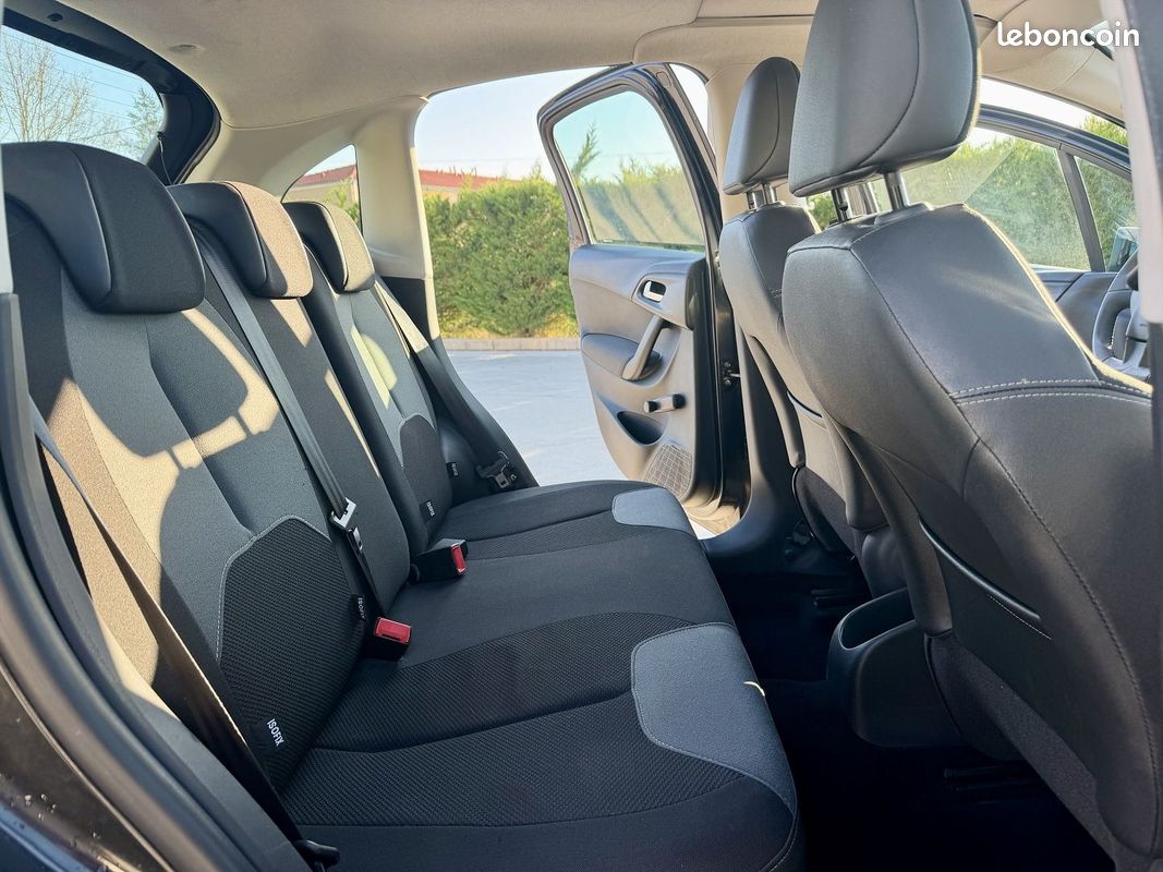 Citroen C3 1.6 HDI 90 CLIM REGUL CARPLAY (image 12)