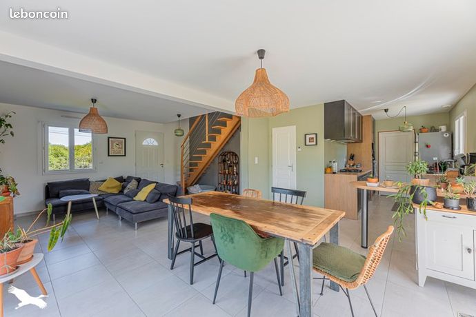 Pavillon 5 pièces 94 m²