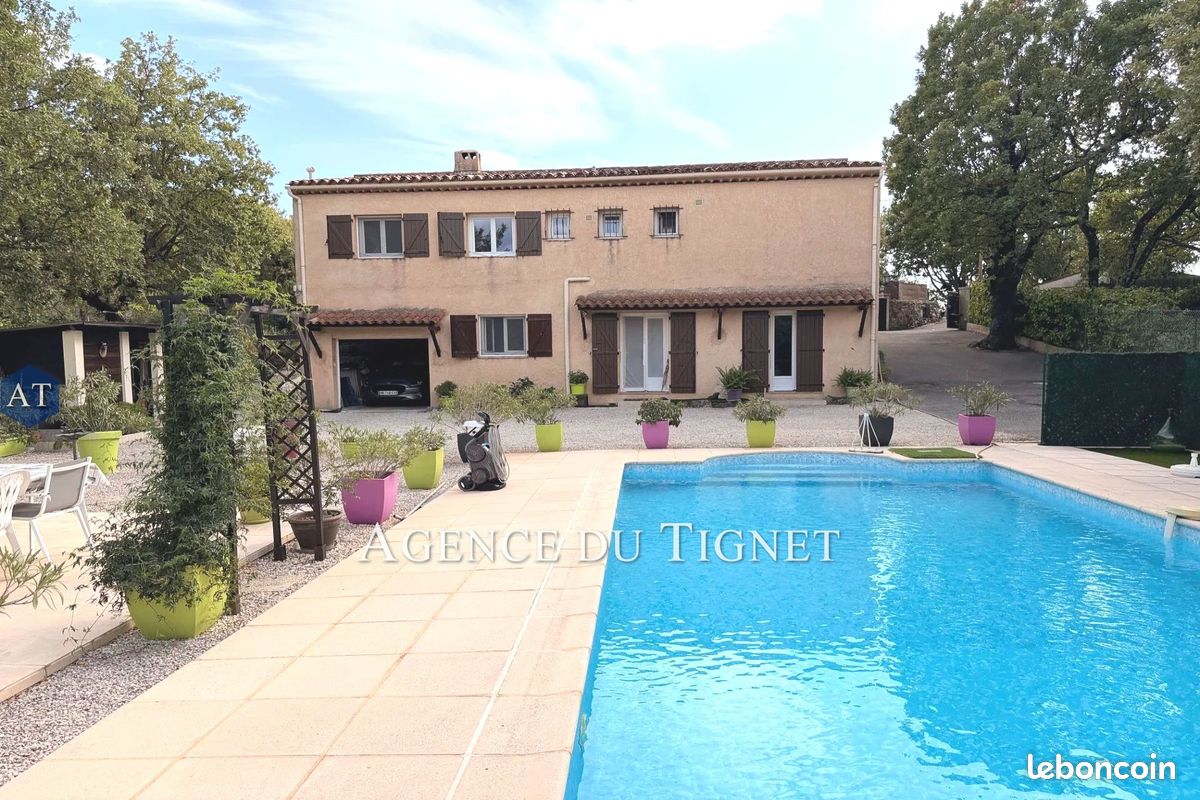 Maison 6 pièces 162 m² · à Saint-Cézaire-sur-Siagne · 162 m² · 514 500 €