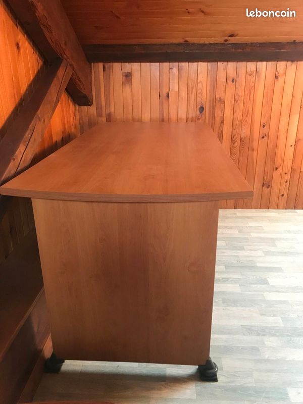 Grand bureau avec caisson (image 4)