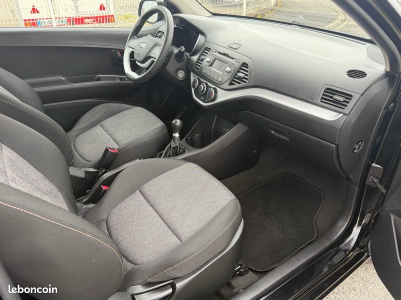 Kia Picanto 1.0 MPI 69 Style 3p (2015, 44000 Km) (image 5)