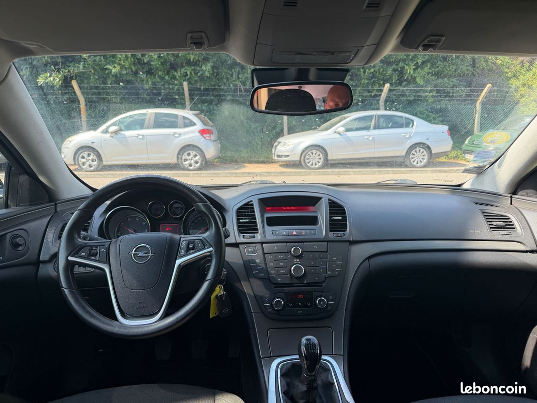 Opel Insignia Sports Tourer 2.0 CDTI 130 ch Innovation (image 12)