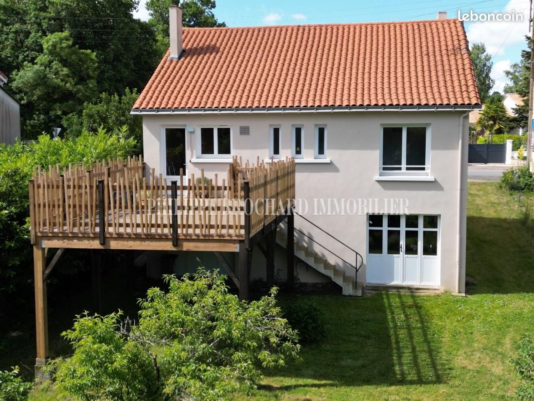 Maison 6 pièces 116 m² · à Rives de l'Yon · 116 m² · 212 800 €