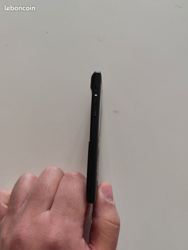 Samsung x820 (image 3)