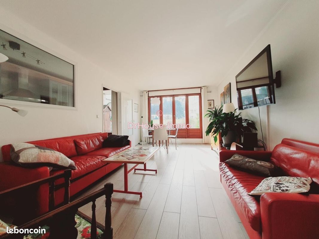 Appartement 3 pièces 73 m² · à Creil · 73 m² · 156 000 €