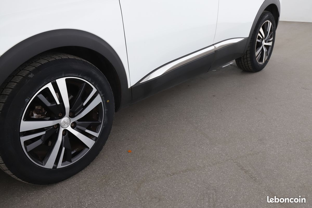Peugeot 3008 1.5 Blue-HDi Allure 130 ch (image 30)