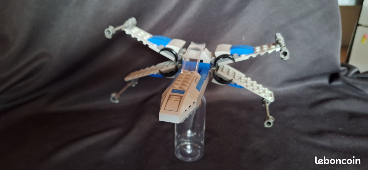 Lego starwars X-wing (image 2)