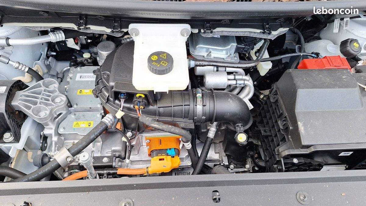 Renault kangoo van e tech el fg tole l1 ac11 gsr2 (image 21)