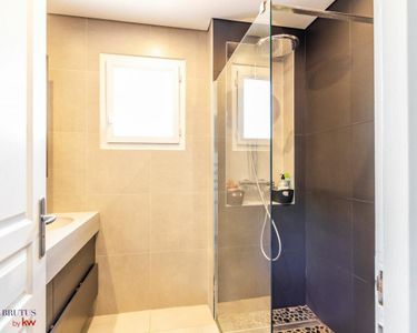 Maison 877 000 € - 211 m²