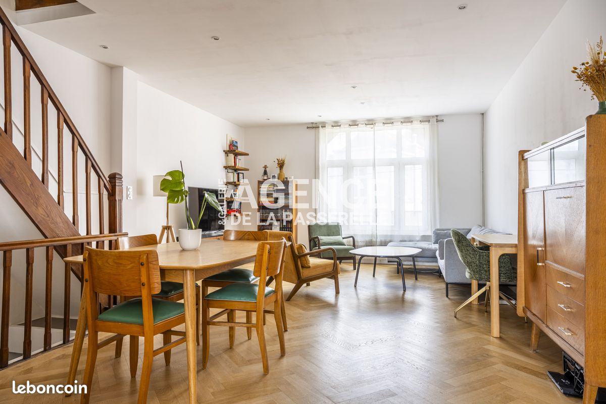 Maison 5 pièces 150 m² · à Lille · 150 m² · 480 000 €