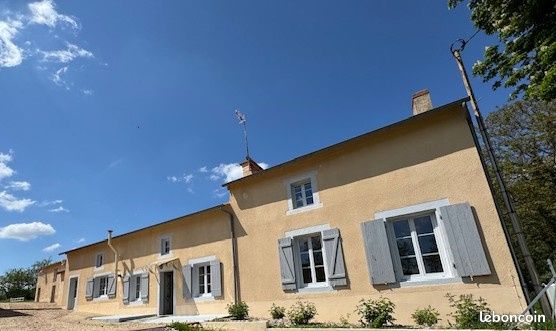 Propriété 9 pièces 242 m²