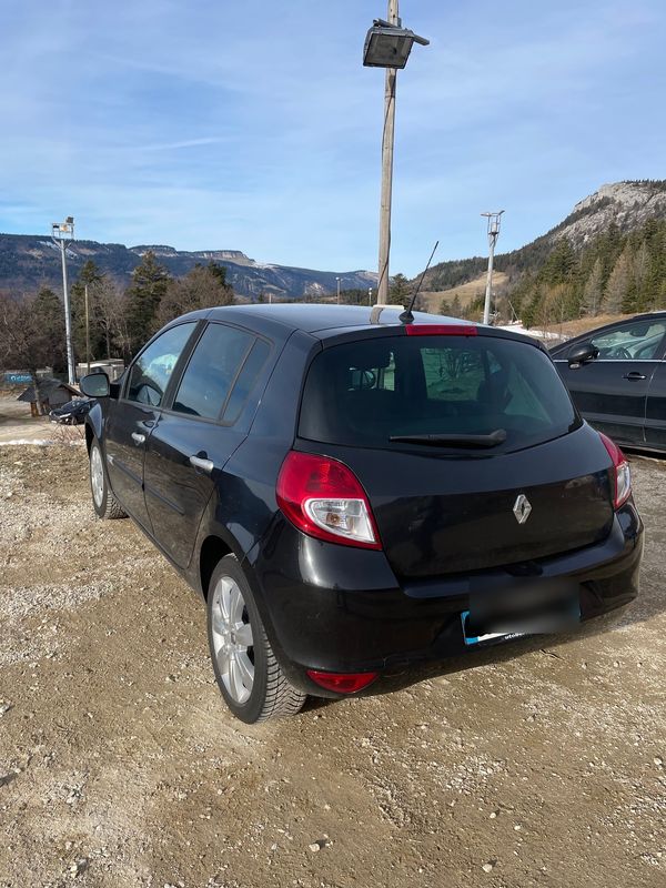 Renault Renault Clio - III (B/C85) 1.5 dCi 85ch Exception 5p