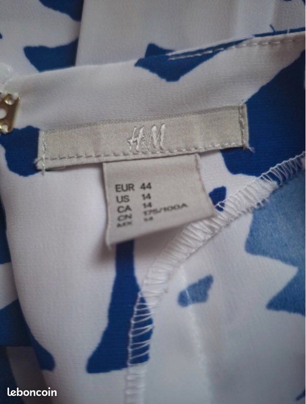Robe D'été H&M - Taille EU 44 - Couleur Bleu Et Blanc - Style Décontracté - Viscose - Occasion Très Bon état