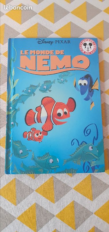 Livre Disney Le monde de Nemo KG49 (image 1)