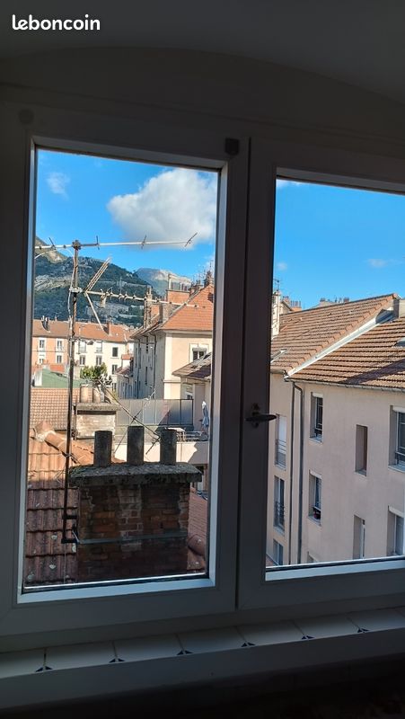 Appartement 1 pièce 17 m² · à Grenoble · 17 m² · 490 €