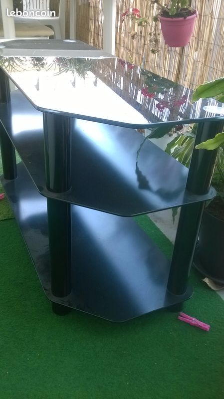 Table pour télé ou autre (image 3)