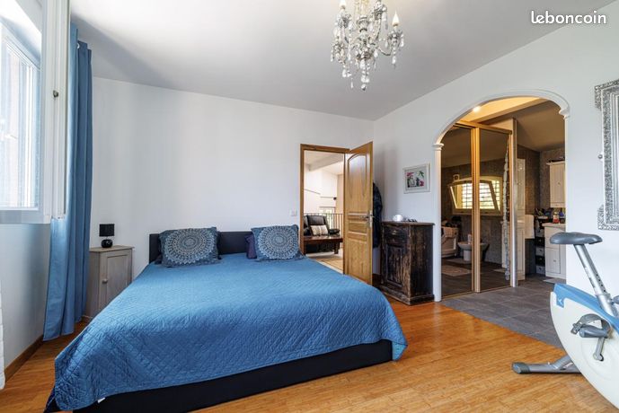 Maison 8 pièces 292 m² — 13