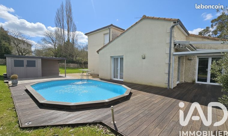 Maison familiale 10 pièces 249 m²