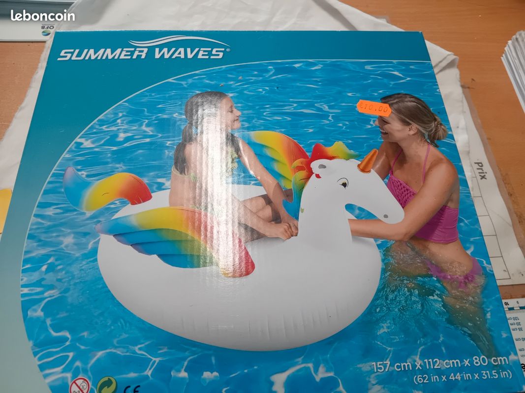 VIKILON Lot De 15 Jeux De Lancer Licorne Gonflables + 12 Anneaux + Pompe - Idéal Fêtes Enfants, Été, Piscine, Camping & Anniversaire