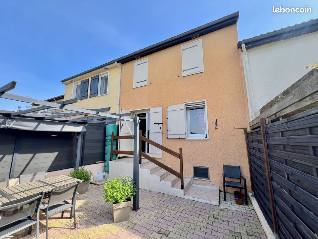 Maison 5 pièces 76 m² · à Mions · 76 m² · 318 000 €