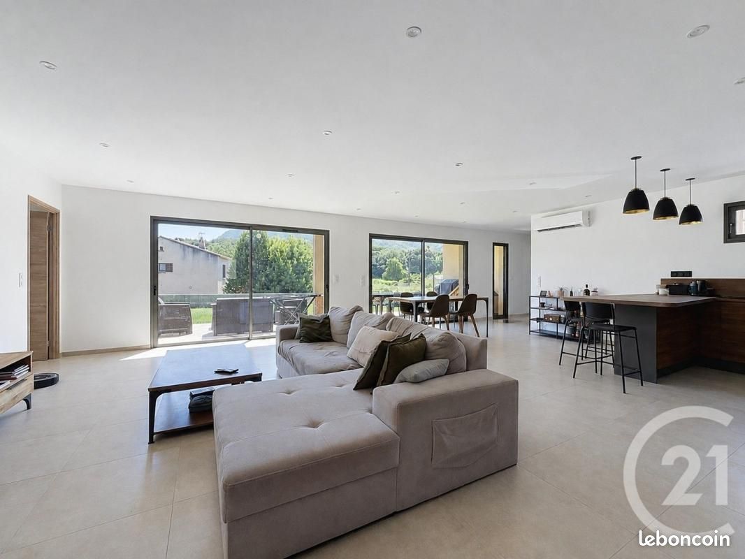 Maison 5 pièces 144 m² · à Santa-Lucia-Di-Moriani · 144 m² · 495 000 €
