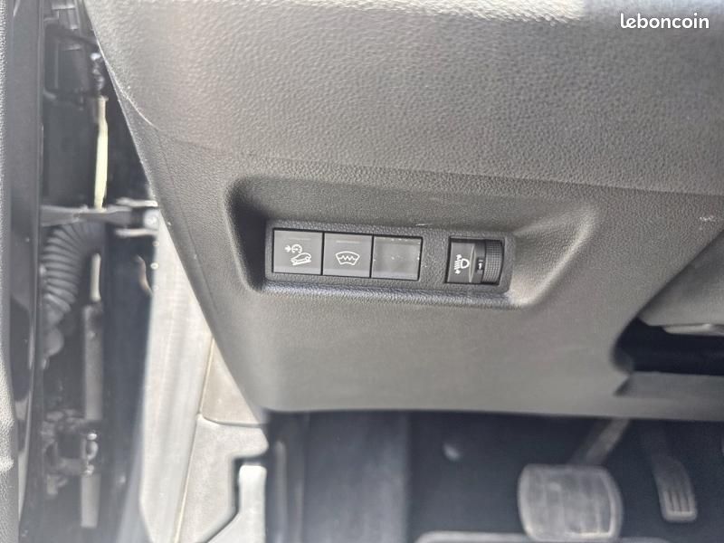 Jeep Avenger Electrique 156ch 115kW 1st Edition (image 13)