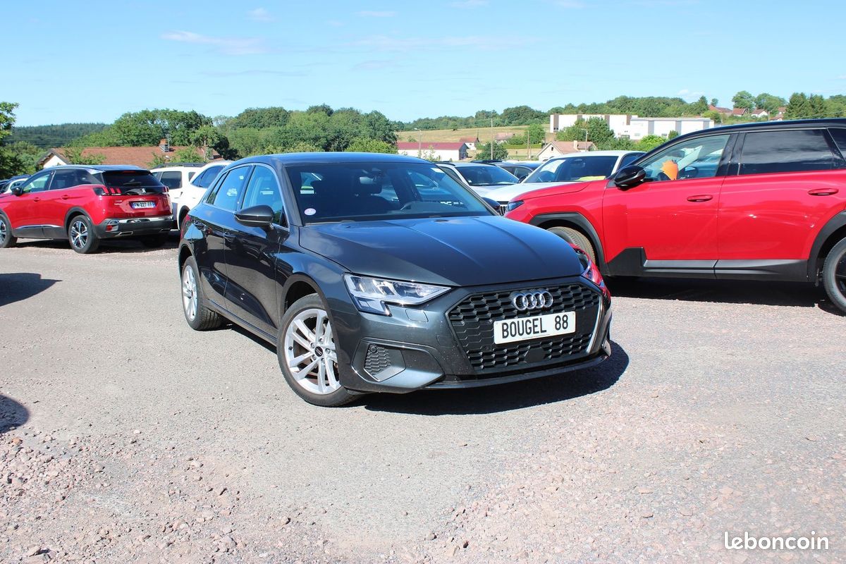 Audi A3 SPORTBACK 30 TFSI 110CV DESIGN S TRONIC 7 BVA ABS RÉGULATEUR ADAPTATIF FULL LEDS JA 17 ESP (image 1)