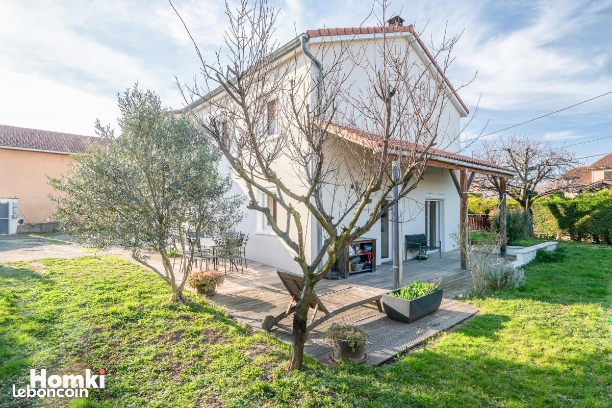 Maison 6 pièces 171 m² · à Saint-Symphorien-d'Ozon · 171 m² · 540 000 €