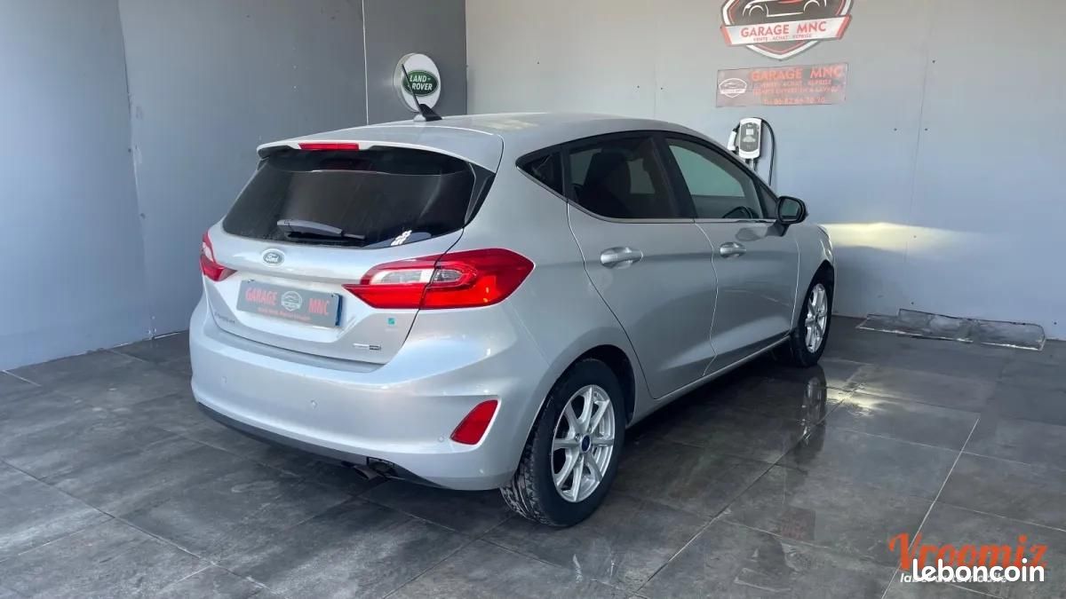 Ford Fiesta 1.0 SCTI 125 MHEV HYBRID TITANIUM (image 3)
