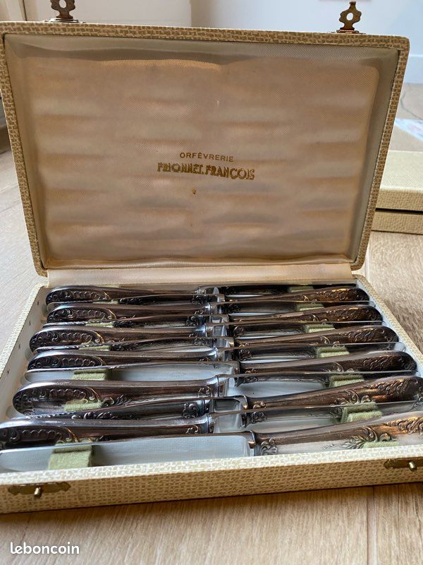 Set De 12 Fourchettes à Dessert Vintage En Métal Argenté, écrin Inclus