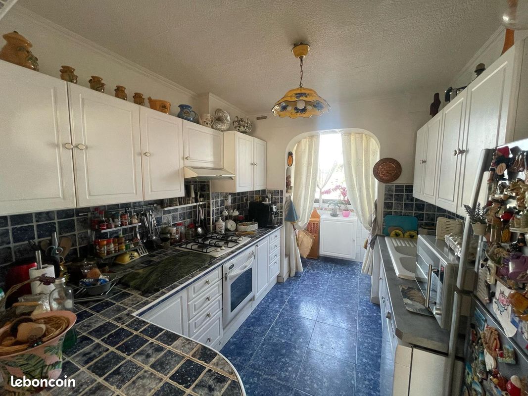 Appartement 4 pièces 64 m² · à La Seyne-sur-Mer · 64 m² · 210 000 €