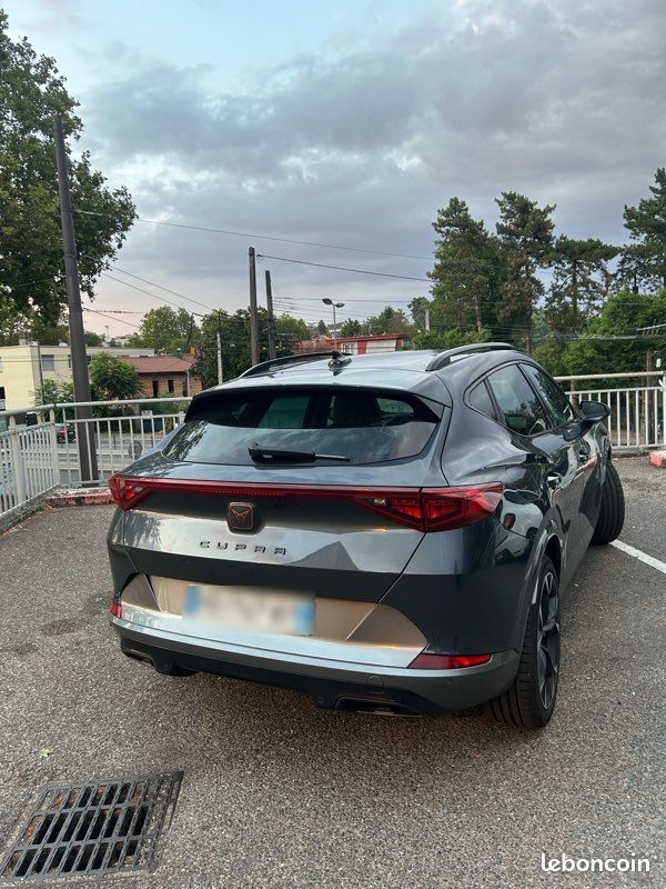 Cupra Formentor 1.4e-Hybrid (image 2)