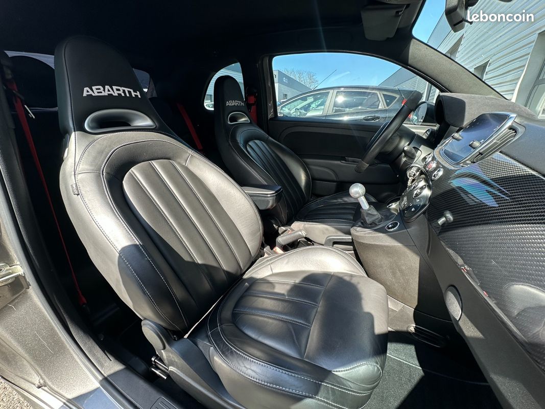 ABARTH 595 1.4 T-Jet Competizione Ligne AKRA + Pack Carbone + Beats Audio (image 11)