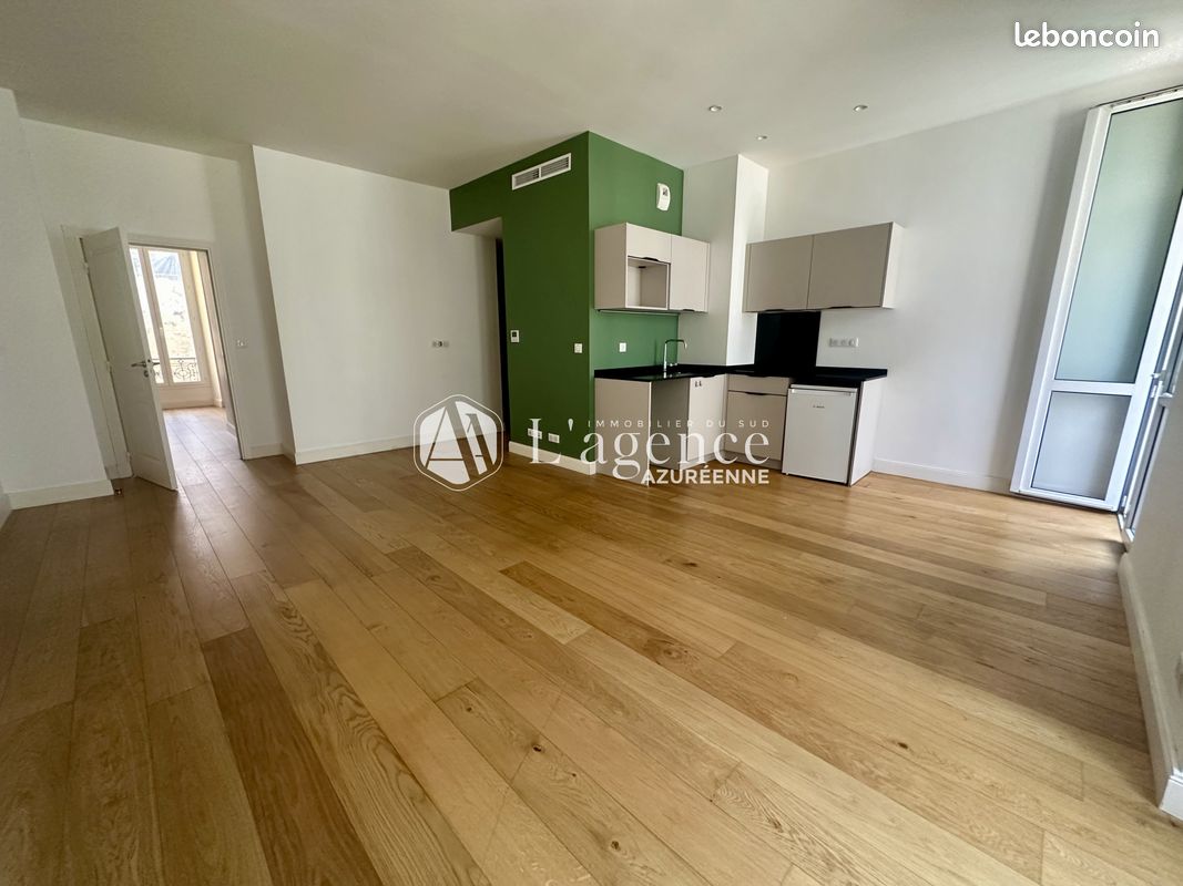 Appartement 2 pièces 52 m² · à Nice · 52 m² · 318 000 €