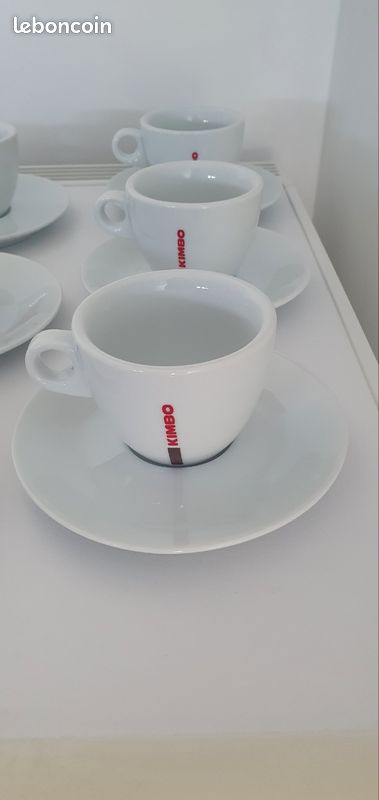 8 Tasses + 8 assiettes (image 2)