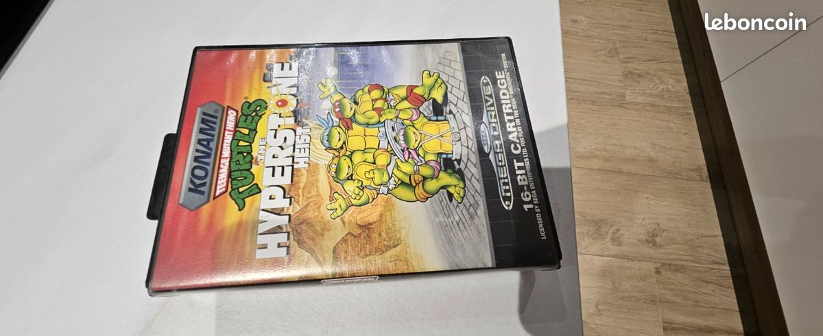 VENDUTO* TEENAGE MUTANT HERO TURTLES THE HYPERSTONE HEIST per megadrive pal, completo box non Konami, tutto BEN TENUTO pezzone 180 euro + spedizione a domani