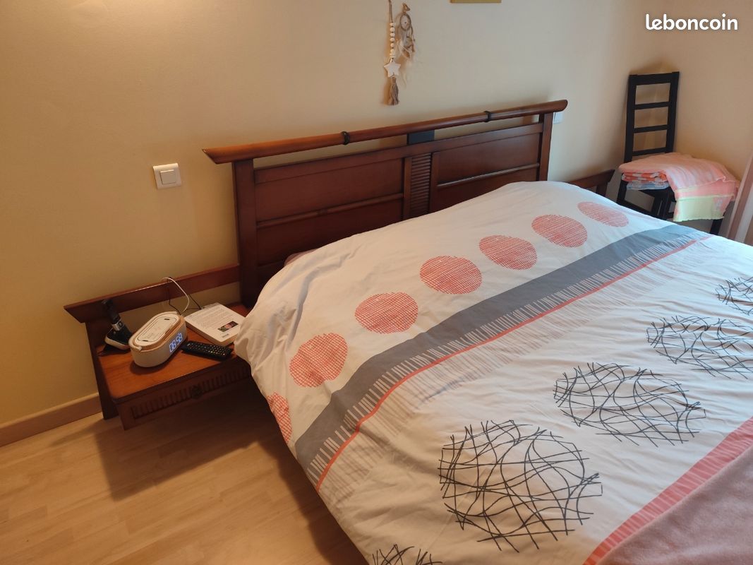 Lit avec sommier et commode (image 1)