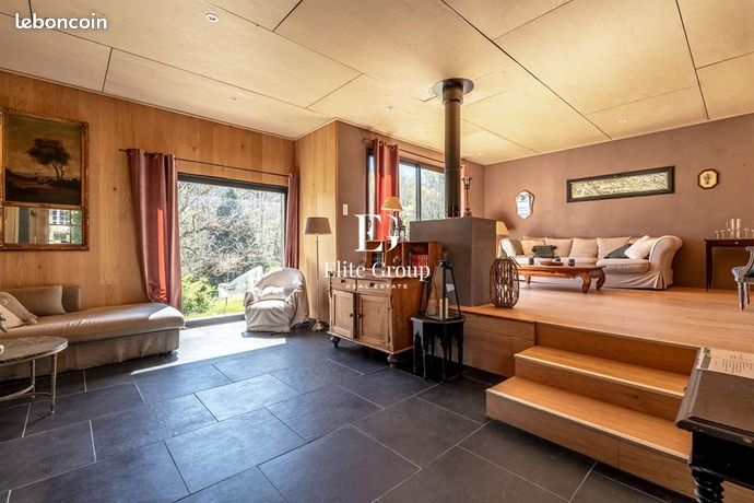 Maison 7 pièces 158 m²