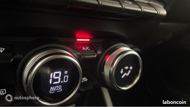 Dacia Duster 1.5 Blue dCi 115ch Prestige 4x2 (image 18)