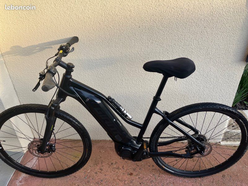 Vélo giant ROAM E Vélos