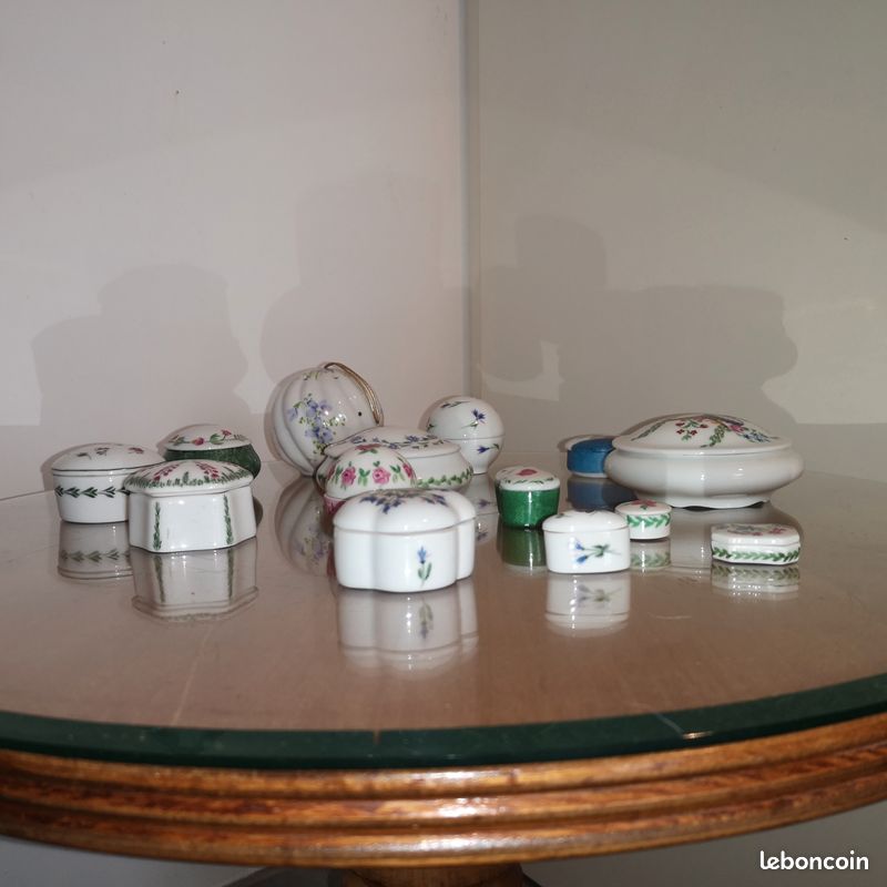 Lot 13 boîtes Limoges + 1 boule de senteur en porcelaine – Parfait état (image 7)