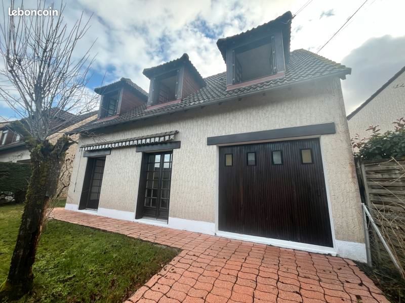 Maison 4 pièces 101 m² · à Saint-Pantaléon-de-Larche · 101 m² · 197 500 €
