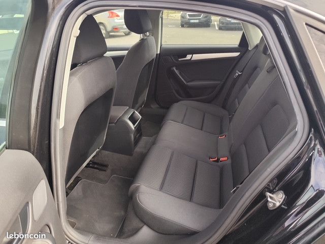 Audi A4 2.0 TDI 143CH DPF AMBITION LUXE (image 6)
