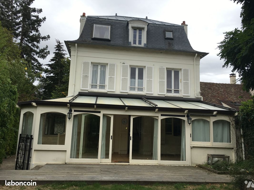 Maison 5 pièces 138 m² · à Montfort-l'Amaury · 138 m² · 520 000 €