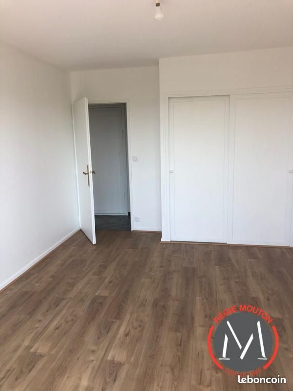 Appartement a louer rillieux-la-pape - 4 pièce(s) - 94 m2 - Surfyn